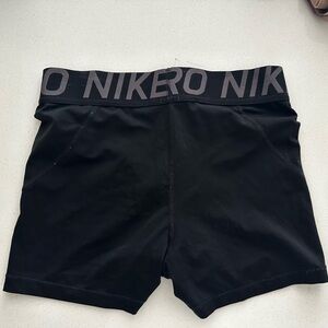 Nike pro size large
